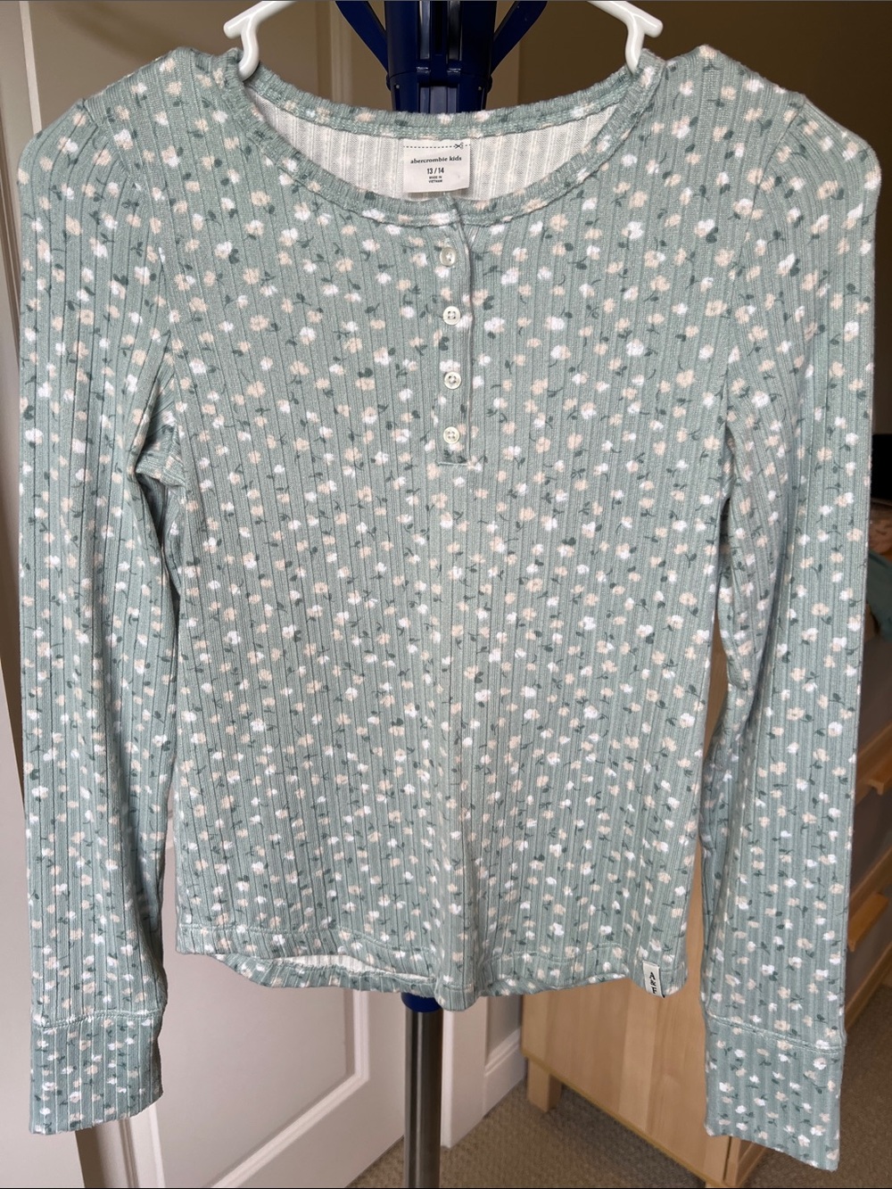 abercrombie kids Green Ribbed Henley with pale yellow and white floral pattern